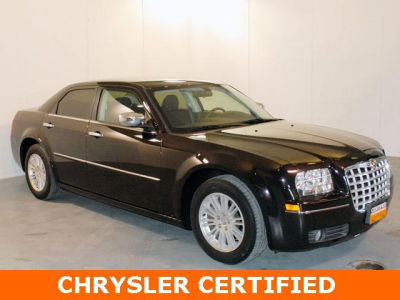 2010 Chrysler 300  Touring