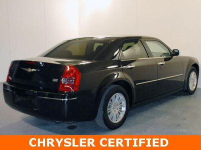2010 Chrysler 300  Touring