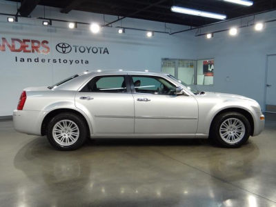 2010 Chrysler 300  Touring