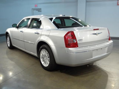 2010 Chrysler 300  Touring