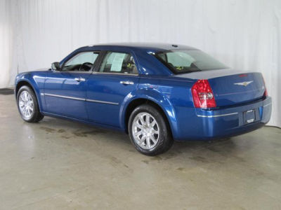 2010 Chrysler 300  Touring
