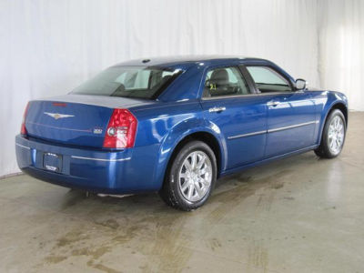 2010 Chrysler 300  Touring