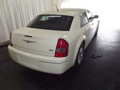 2008 Chrysler 300  Touring