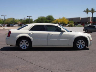 2006 Chrysler 300  Touring