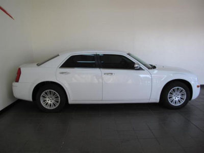 2010 Chrysler 300  Touring