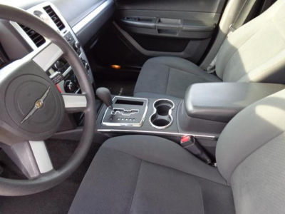 2010 Chrysler 300  Touring