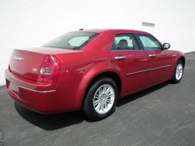 2010 Chrysler 300  Touring