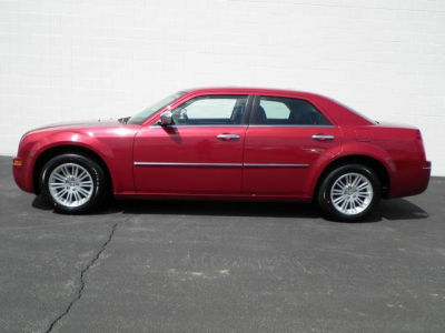 2010 Chrysler 300  Touring