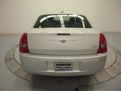 2010 Chrysler 300  Touring