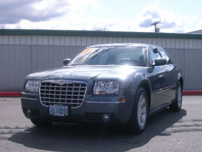 2005 Chrysler 300  Touring