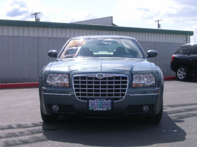 2005 Chrysler 300  Touring