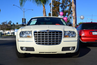 2010 Chrysler 300  Touring