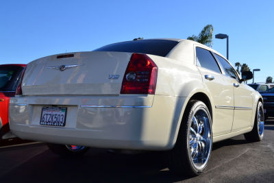 2010 Chrysler 300  Touring