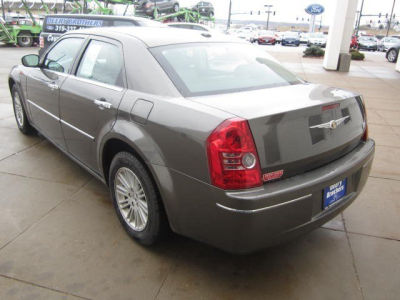 2010 Chrysler 300  Touring