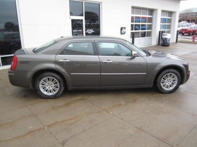 2010 Chrysler 300  Touring