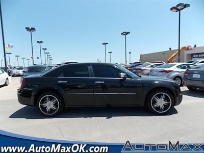 2010 Chrysler 300  Touring