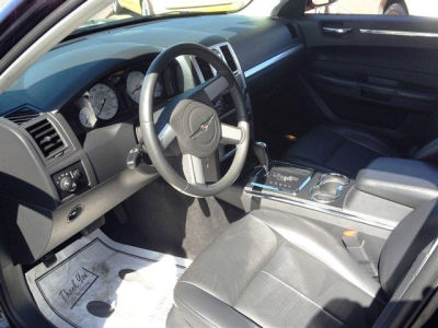 2010 Chrysler 300  Touring