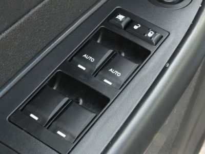 2009 Chrysler 300  Touring/Signature Series