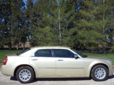 2010 Chrysler 300  Touring