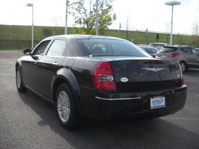 2010 Chrysler 300  Touring