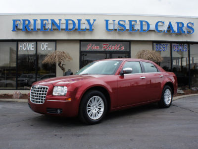 2010 Chrysler 300  Touring Plus