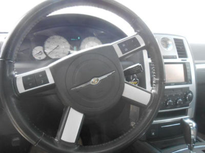 2010 Chrysler 300  Touring