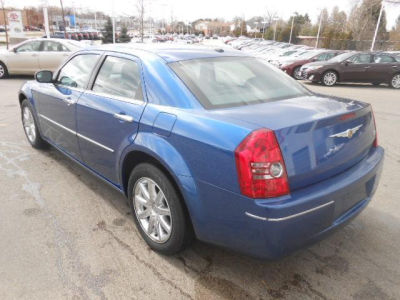 2010 Chrysler 300  Touring