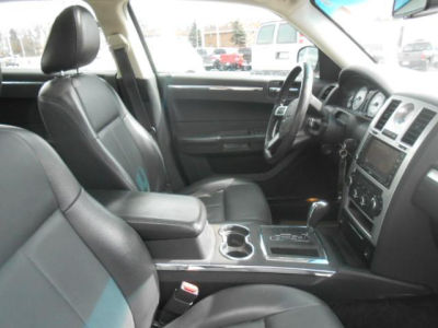 2010 Chrysler 300  Touring