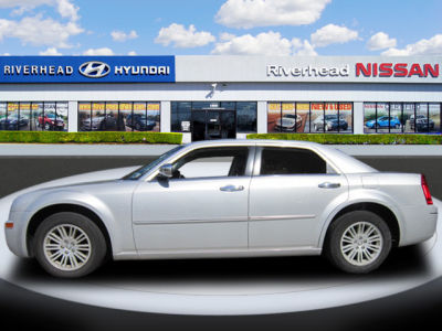 2010 Chrysler 300  Touring