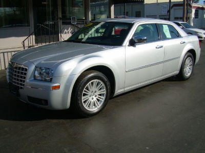 2010 Chrysler 300  Touring