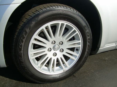 2010 Chrysler 300  Touring