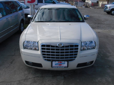 2010 Chrysler 300  Touring