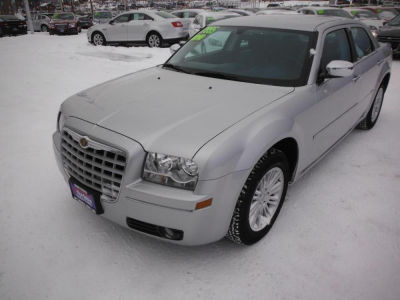 2010 Chrysler 300  Touring