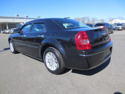 2010 Chrysler 300  Touring