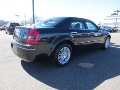 2010 Chrysler 300  Touring