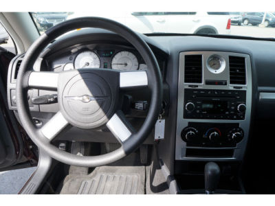 2010 Chrysler 300  Touring