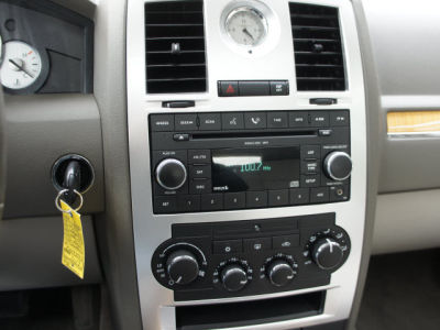 2008 Chrysler 300  Limited