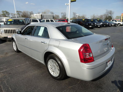 2010 Chrysler 300  Touring