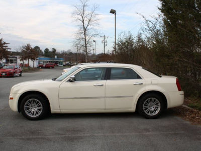 2010 Chrysler 300  Touring