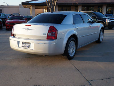 2010 Chrysler 300  Touring