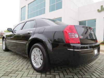 2010 Chrysler 300  Touring