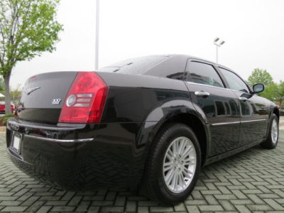 2010 Chrysler 300  Touring