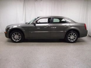 2009 Chrysler 300  Touring/Signature/Executive Series