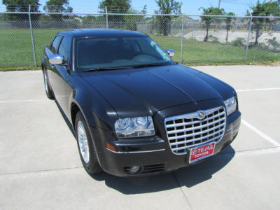 2010 Chrysler 300  Touring Plus