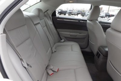 2008 Chrysler 300  Touring