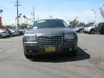 2010 Chrysler 300  Touring