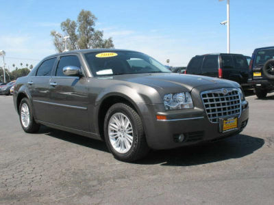 2010 Chrysler 300  Touring
