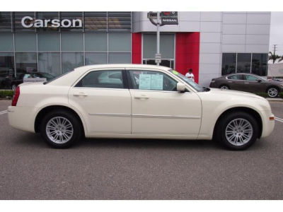 2009 Chrysler 300  Touring