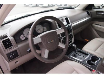 2009 Chrysler 300  Touring