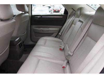 2009 Chrysler 300  Touring